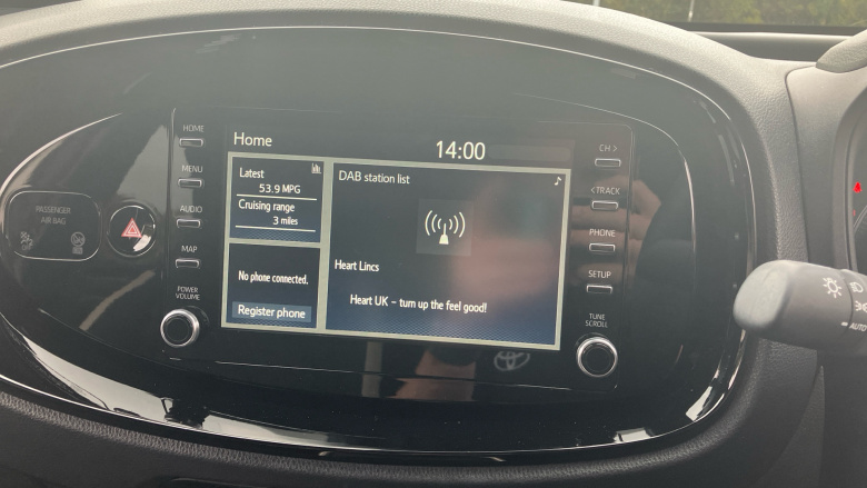 Toyota Aygo X 1.0 VVT-i Edge 5dr Petrol Hatchback